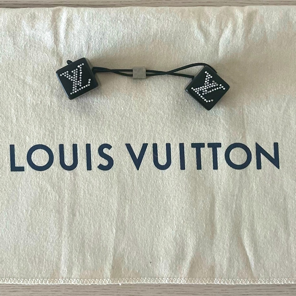 🎀 Louis Vuitton Hair Cubes